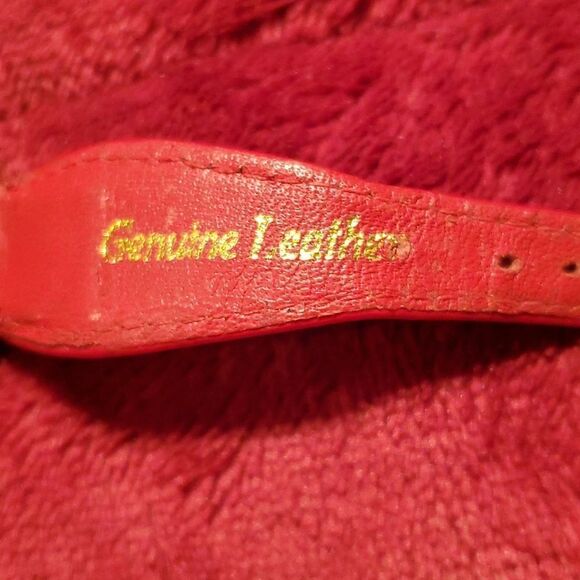 Santa Claus Christmas Rubies Red‎ Crystals Leather Band Gold Tone Sparkle Watch - Picture 7 of 10